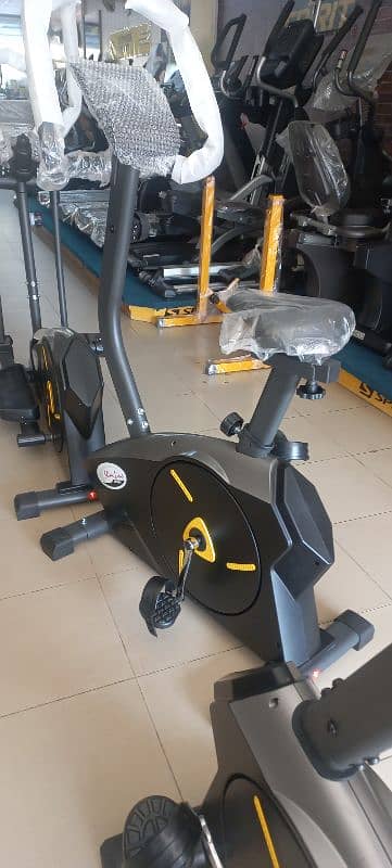 slimline exercise upriht magnetic bike cycle gym and fitness machine 2