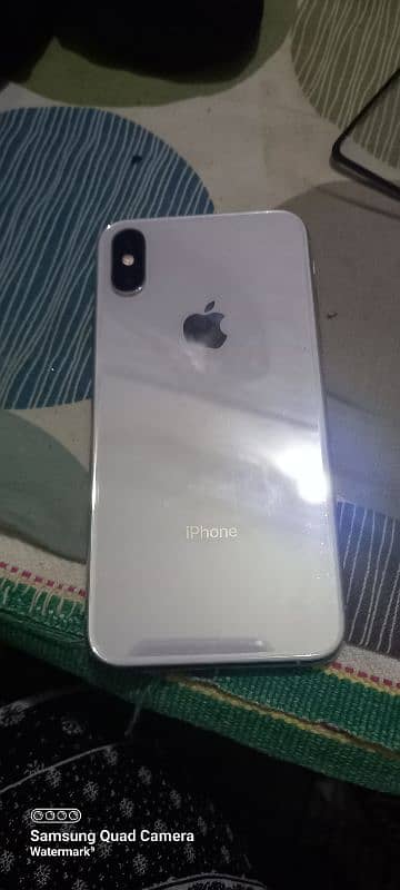 Apple phone xs max 6