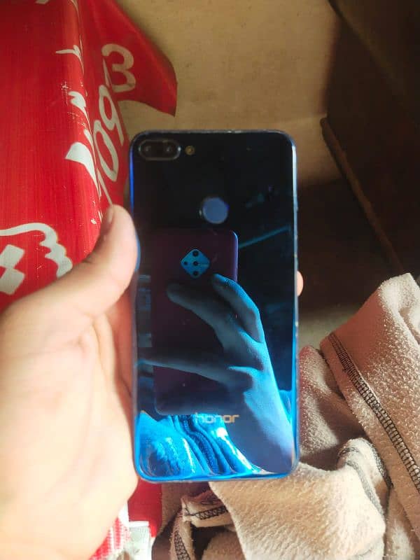 Honor 9N 4