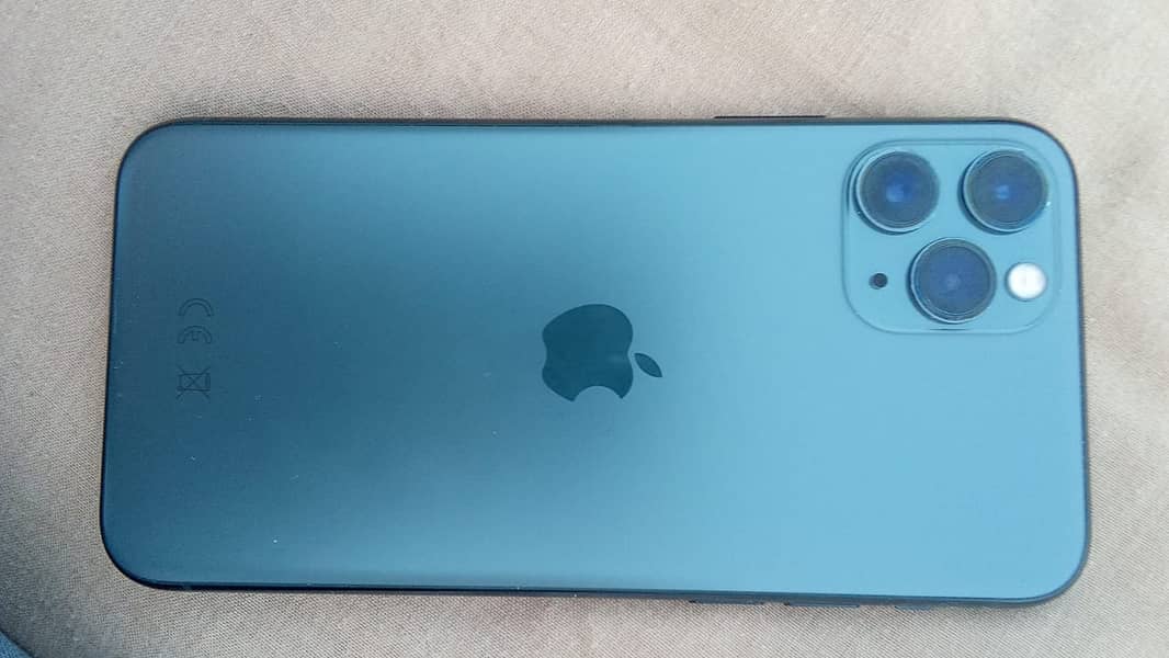 Apple iPhone 11 Pro 2