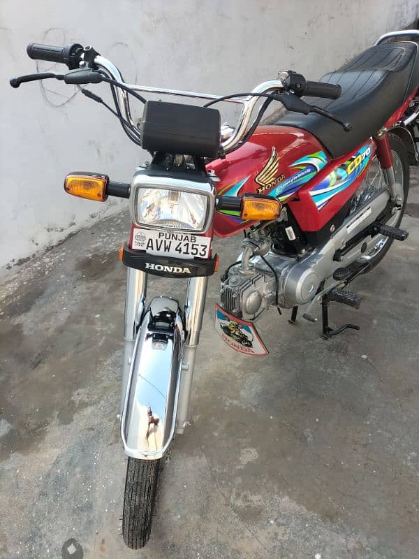 Honda CD 2024 7