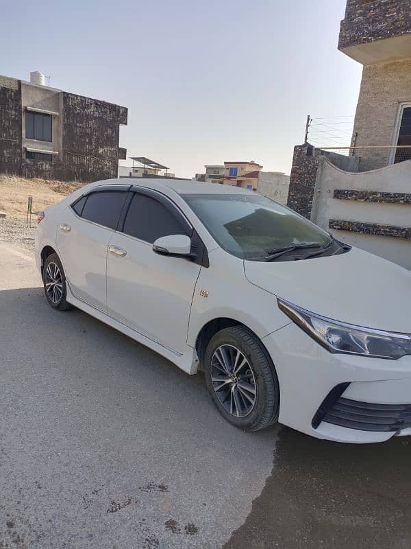 Toyota Corolla Altis 2019 1