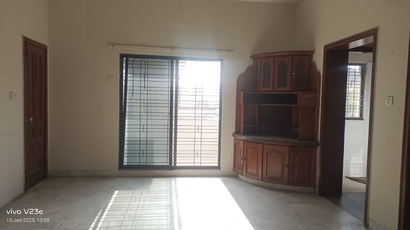 1 Kanal Separate Gate Upper Portion Is Available For Rent In Dha Phase 3 Near McDonalds Y Block 3