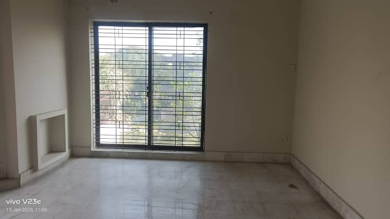 1 Kanal Separate Gate Upper Portion Is Available For Rent In Dha Phase 3 Near McDonalds Y Block 11