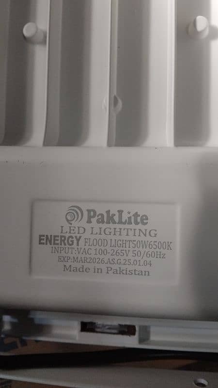 paklite company flood lights 50w 3