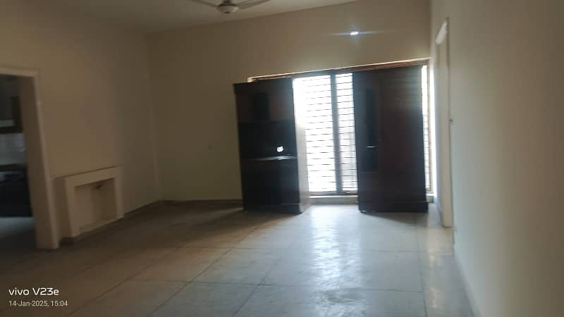 1 Kanal Upper Portion Is Available For Rent In Dha Phase 2 Near Lalik Jan Chowk 4