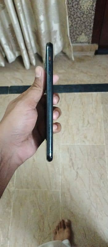 iphone 11 pro max non pta 4