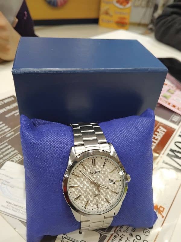 casio unused watch 2