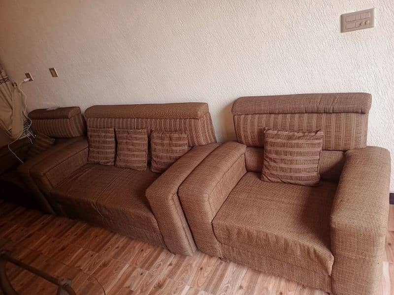 5 seater sofa  and 4 seater sofa . . center table 1