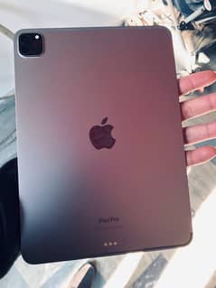 Ipad M2 pro 128gb like new