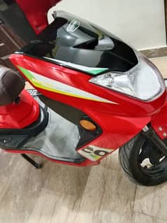 03224665529 electric scootey