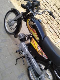 HONDA CD70 BIKE