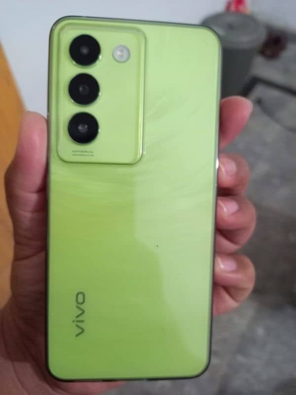 vivo y100 brand new condition 10/10 full box full warranty 1