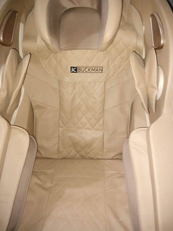 Jc Buckman Massage chair 5