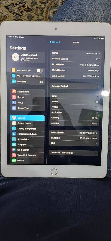 i pad 5th generation 32 Gb 10/10 condition Came from USA 0