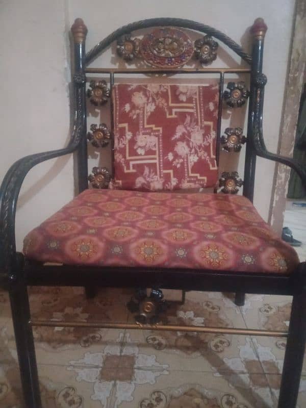 Iron sofa for sell 10,000 1