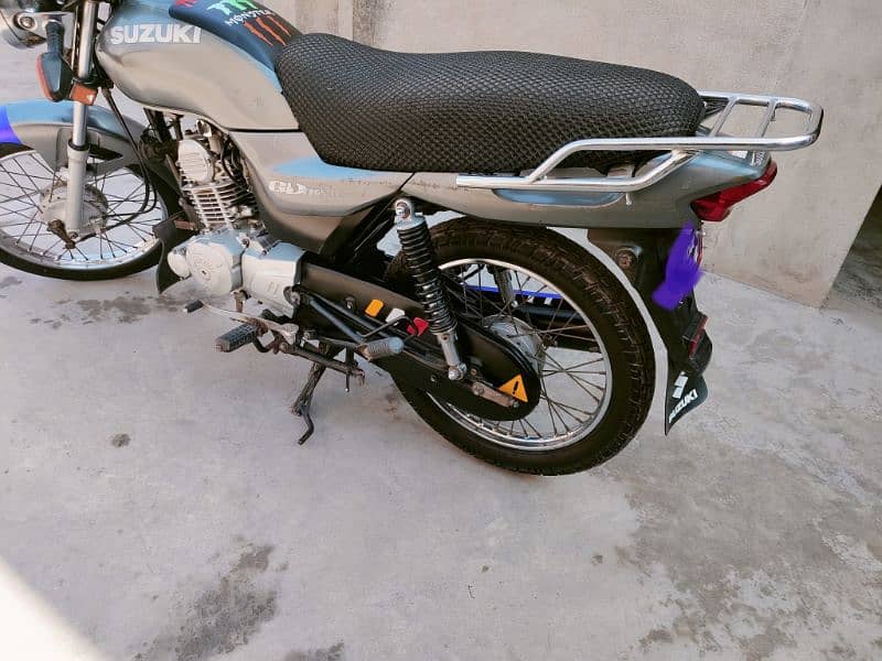 Suzuki GD 110 bike 3