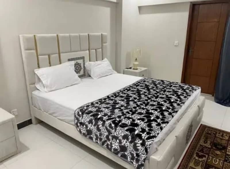 Two bedroom phr day Short Time flats available Bahria Twon 1