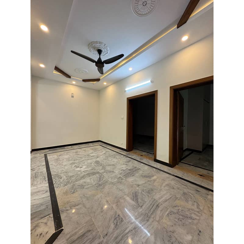 Double Story Beautiful House in Jan Colony Chaklala Scheme 3 5