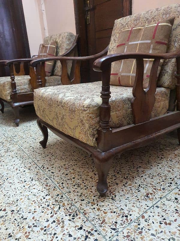 5 seater sofa set very good condition 5