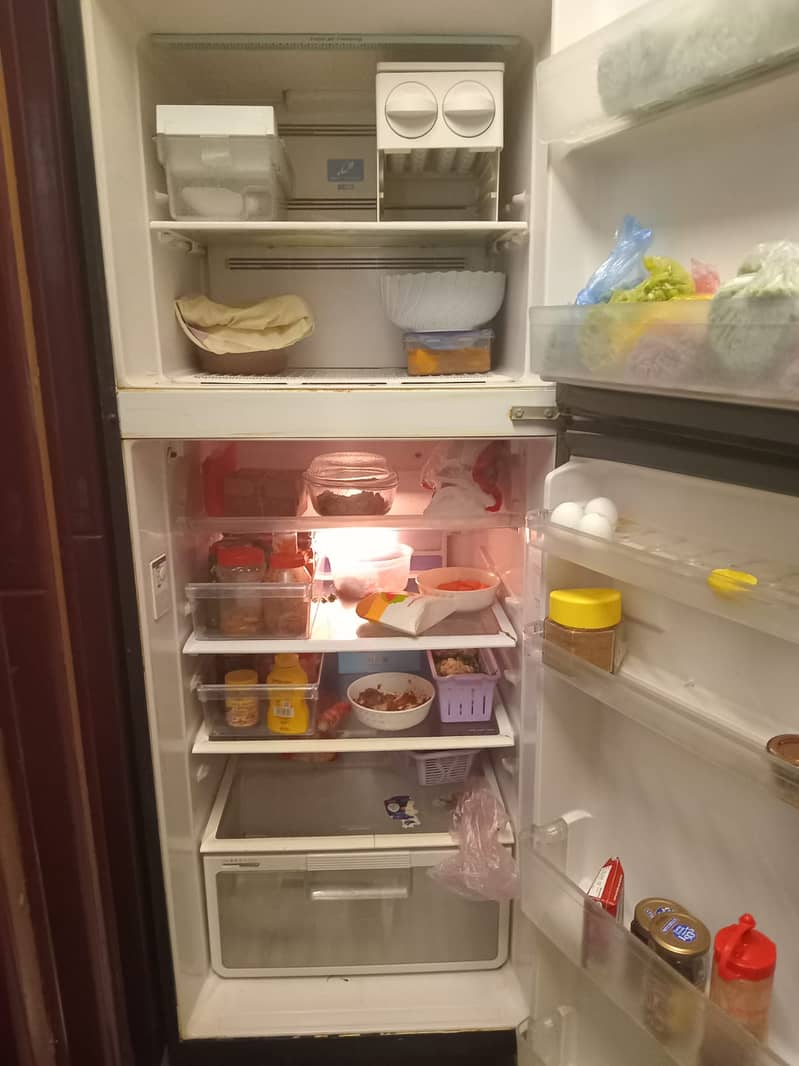 Hitachi Fridge for sale 1