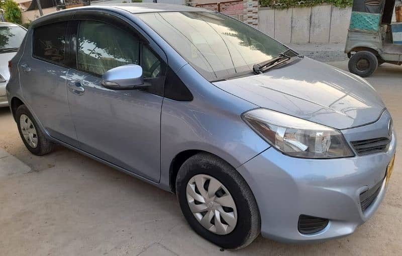 Toyota Vitz 2017 5