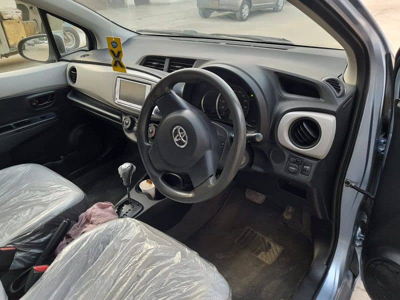 Toyota Vitz 2017 6