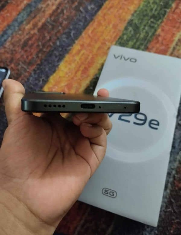 Vivo V29E 5G 2