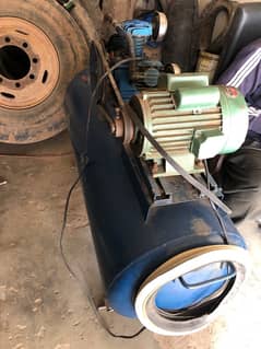 air compressor 2 hp moter 400 pound tenky