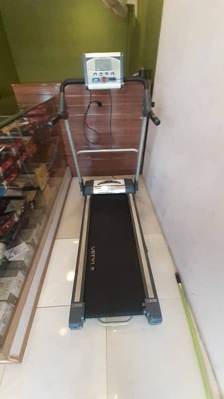 u style Treadmill 0