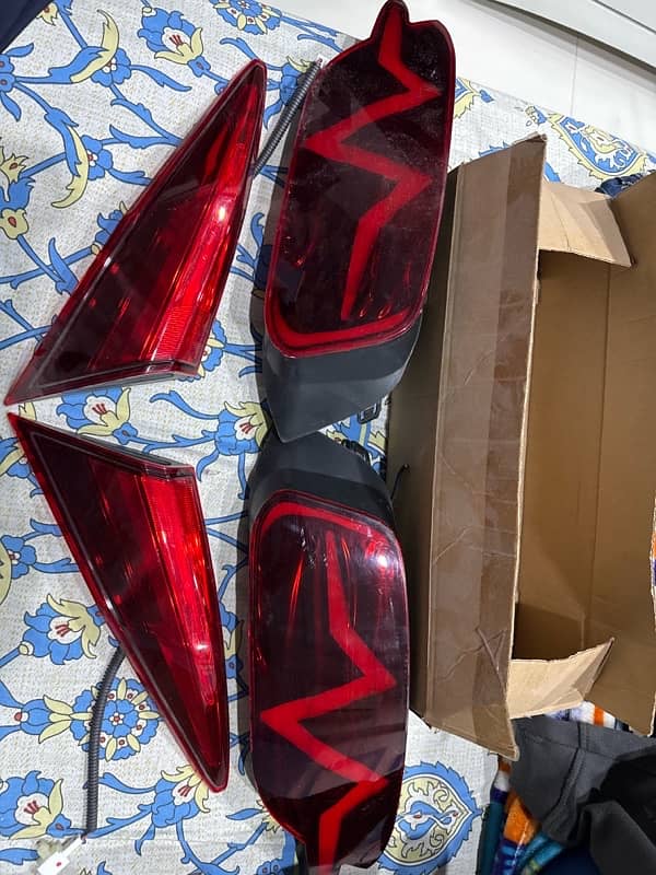 civic x bumper lights and genuine trunk light 1