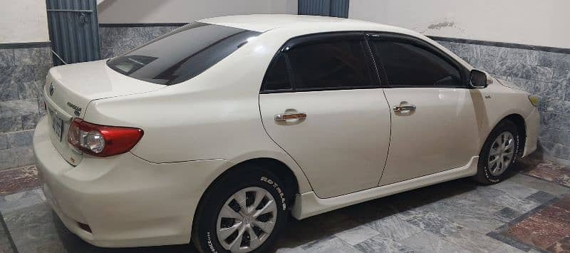 Toyota Corolla XLI 2013 3