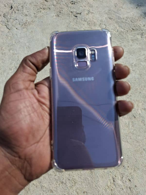 S9 NON PTA 10/10 very lite shade 6