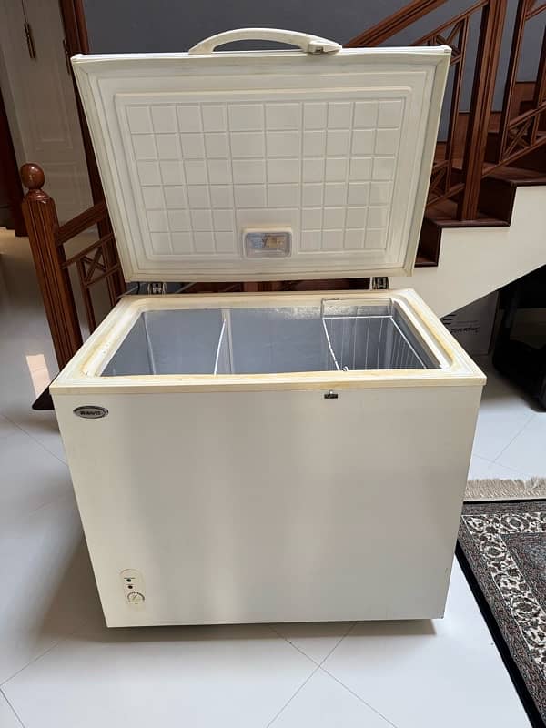 Waves Freezer For Sale |  Freezer For Sale 4