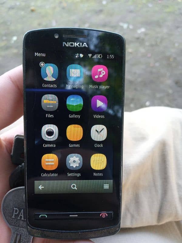 Nokia 700 7