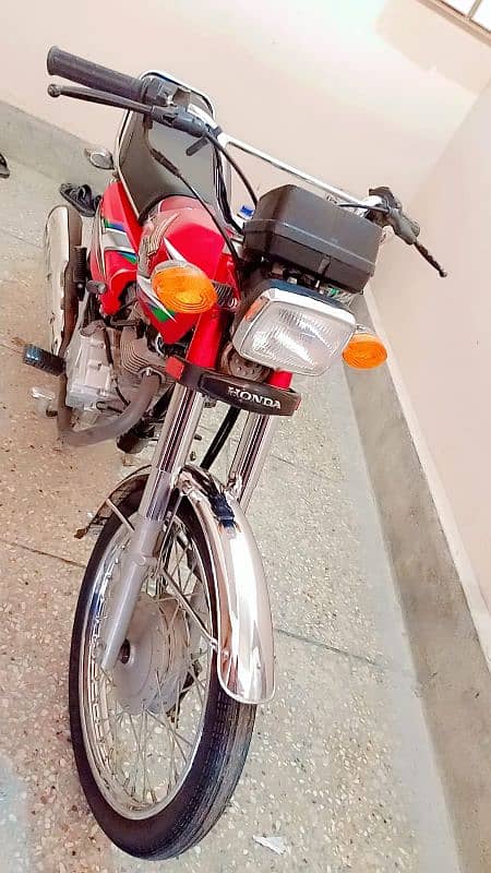 Honda 125 for sale in Karachi - 2023 model - only 198,000 7