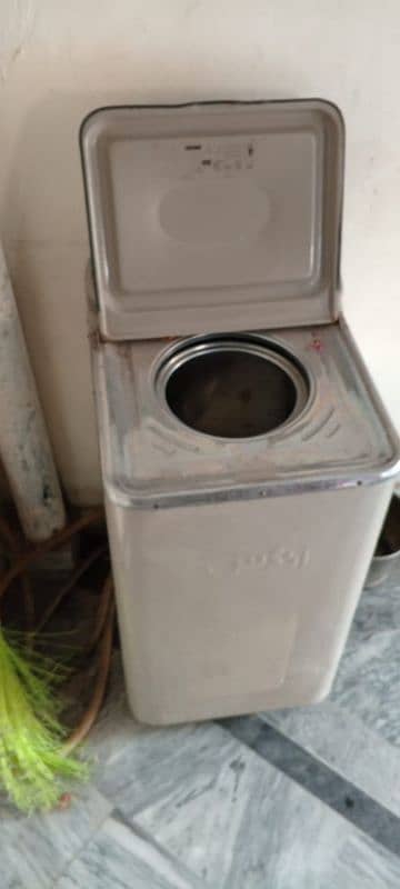 Indus Dryer Machine Available For Sale Good Condition Perfect Working! 1