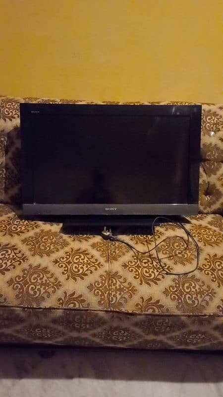 LCD TV 3