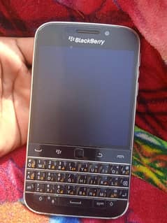 Blackberry classic 20 PTA for sale no open no repair good condition