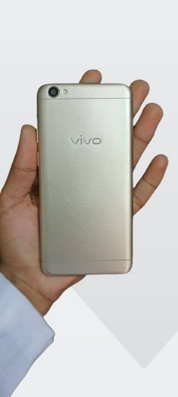 Vivo Y55A 4/64 0