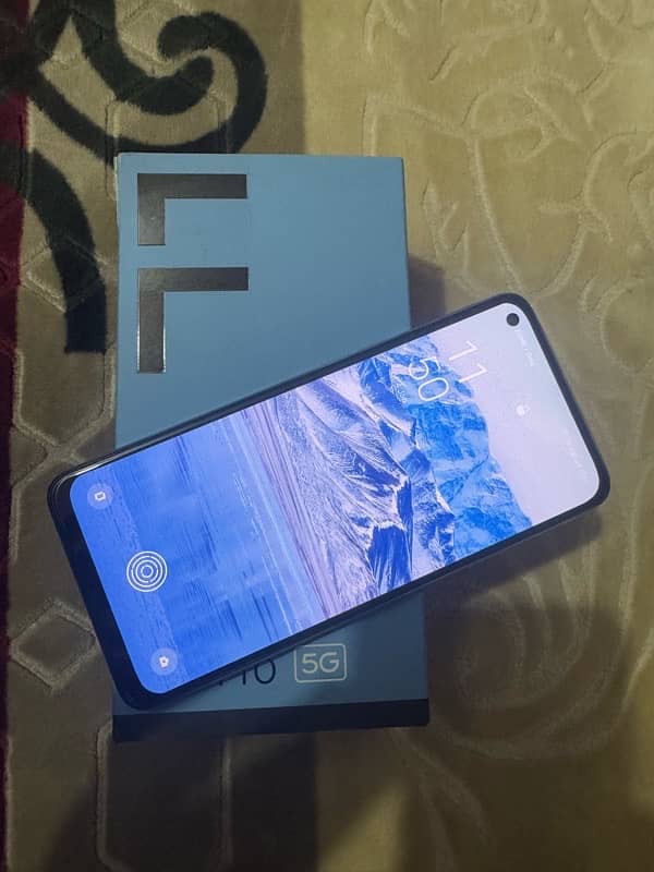 oppo f21 pro 5G 1