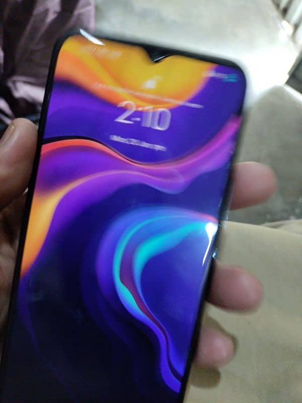 Vivo v20 SE 8/128 gb 12