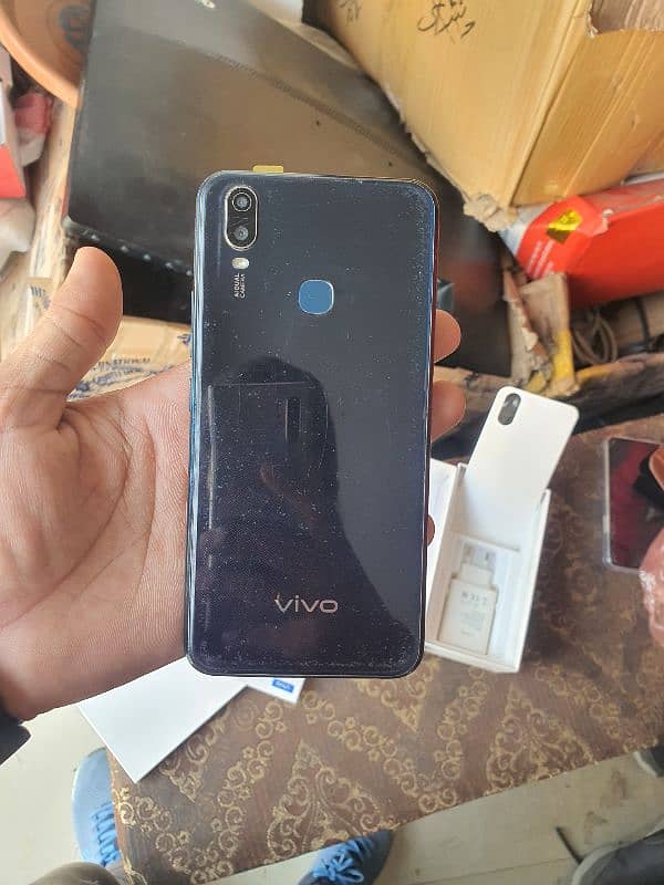 vivo y11 4