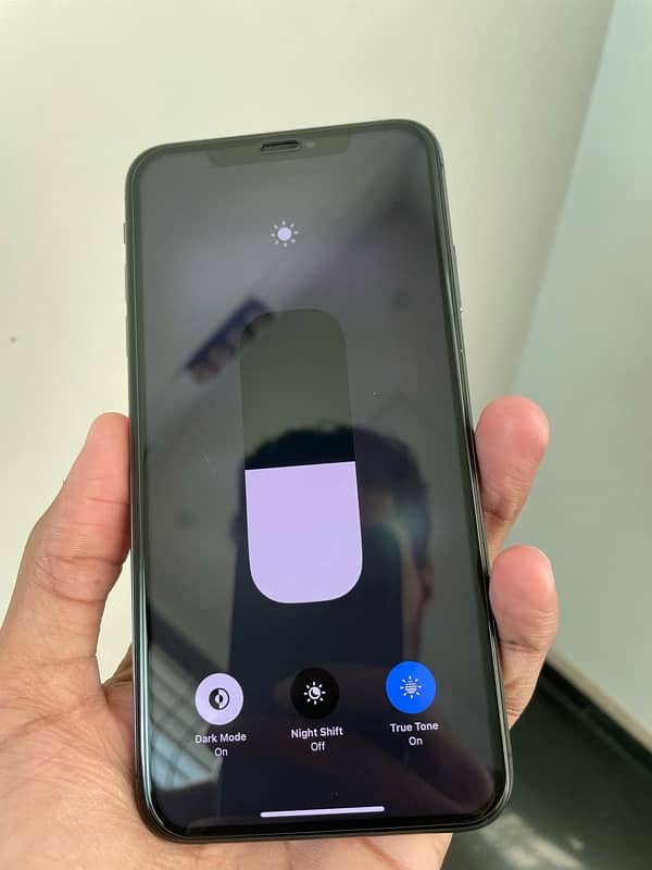 Iphone xs max 100% waterpack Dual sim pta approved 7