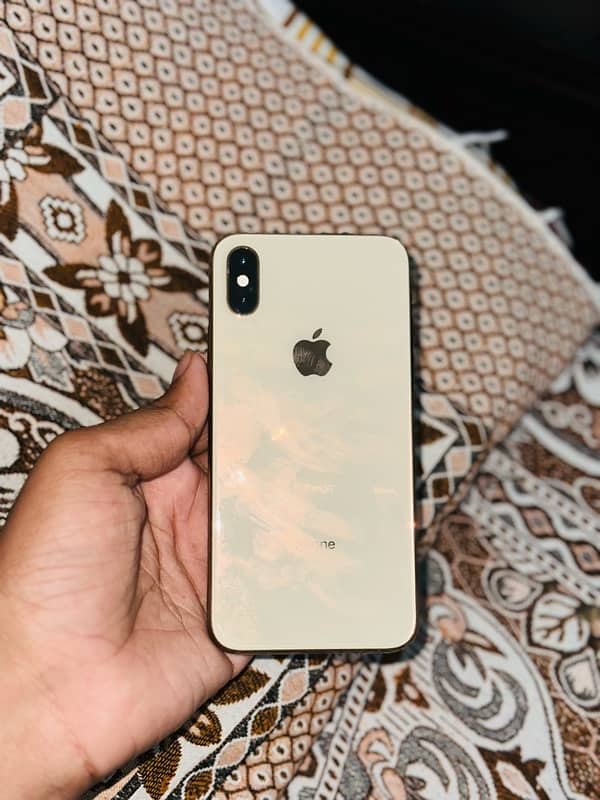 Iphone XS Pta approved only cash no exchange 0