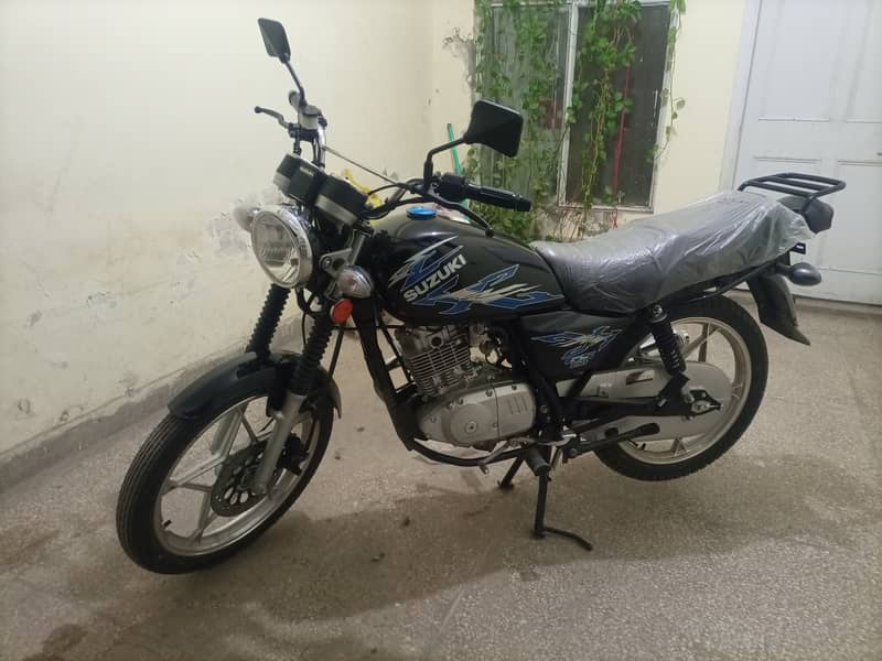 Suzuki GS 150 SE 2022 1