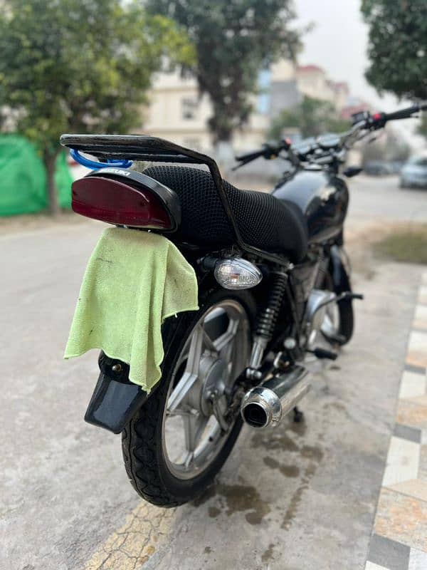 Suzuki GS 150 SE For Sale 6