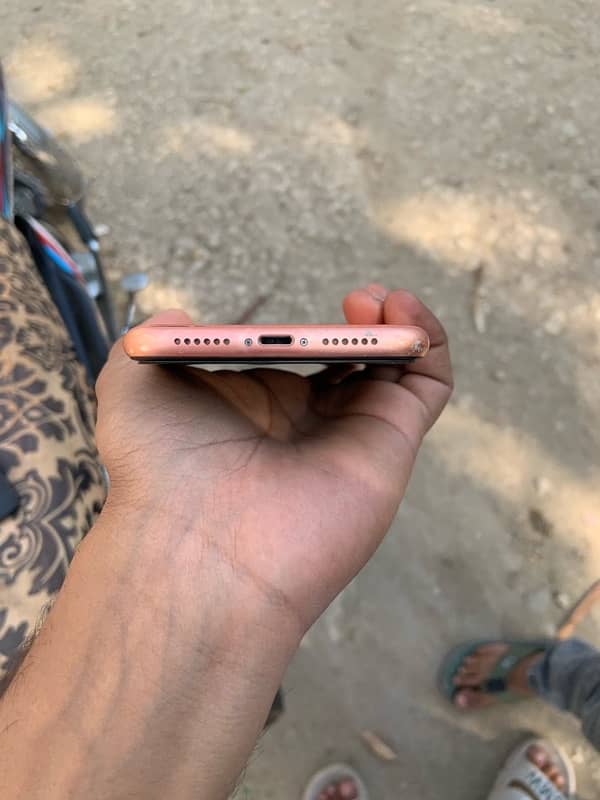 iPhone XR 128 Gb jv 3