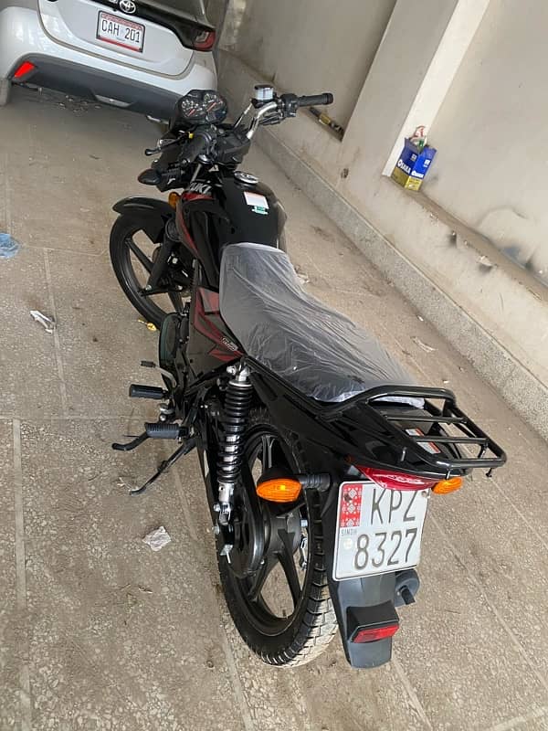 suzuki gr 150 2023 model just 5200km used 7