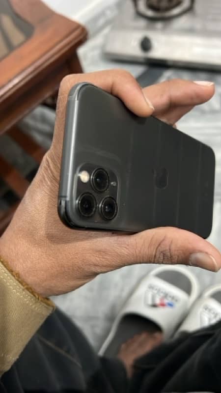 iPhone 11 Pro PTA Dubbel sim 0